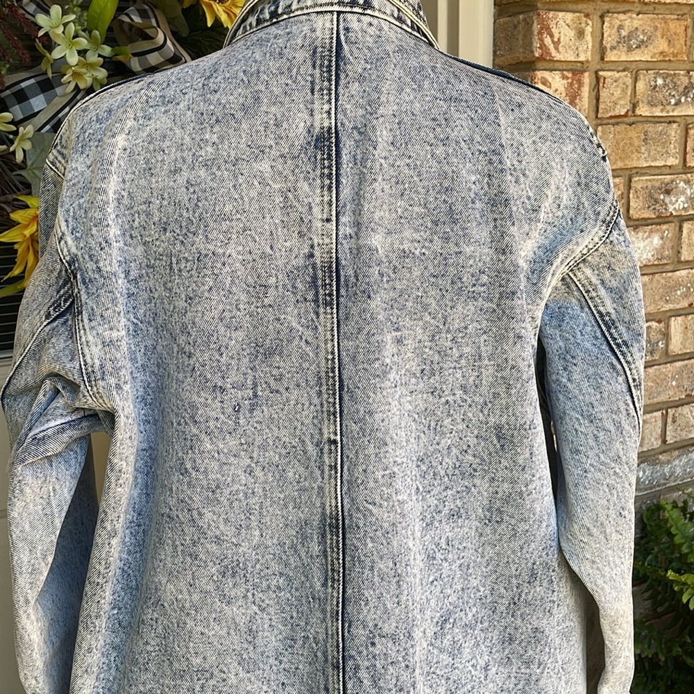 Acid Washed Denim Coat - Picture 7 of 12